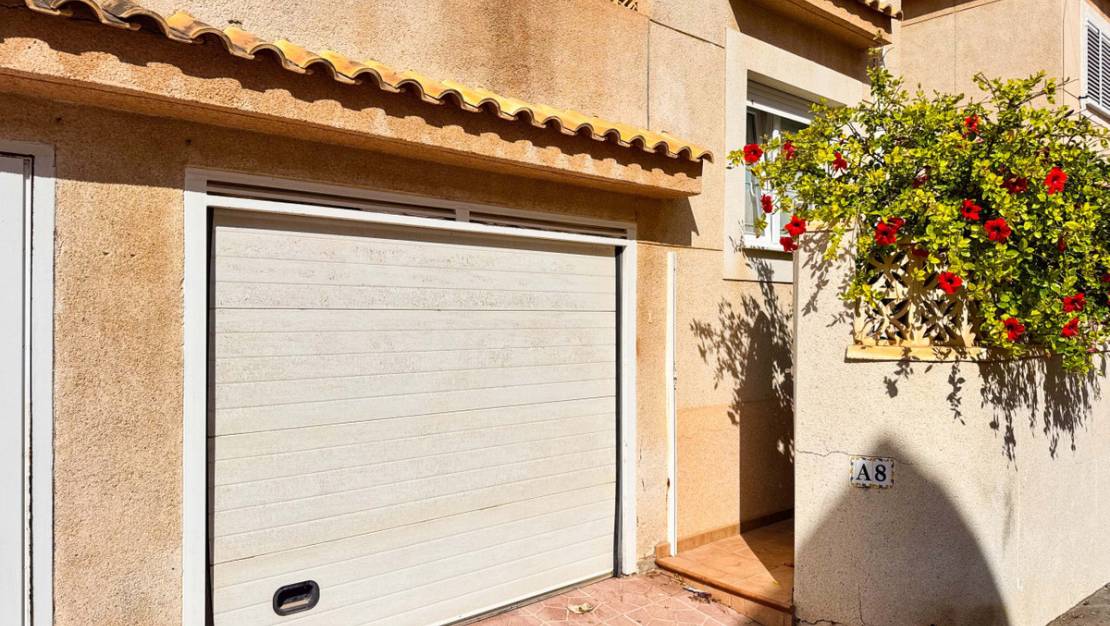 Sale - Town House - Torrevieja - Playa De La Mata