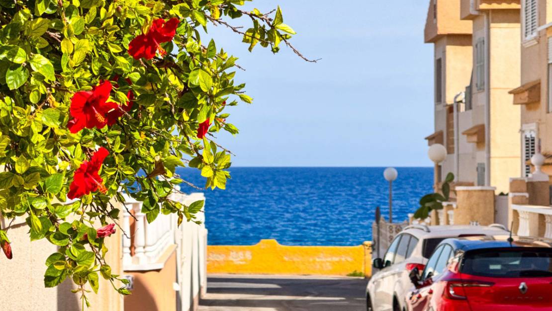 Sale - Town House - Torrevieja - Playa De La Mata