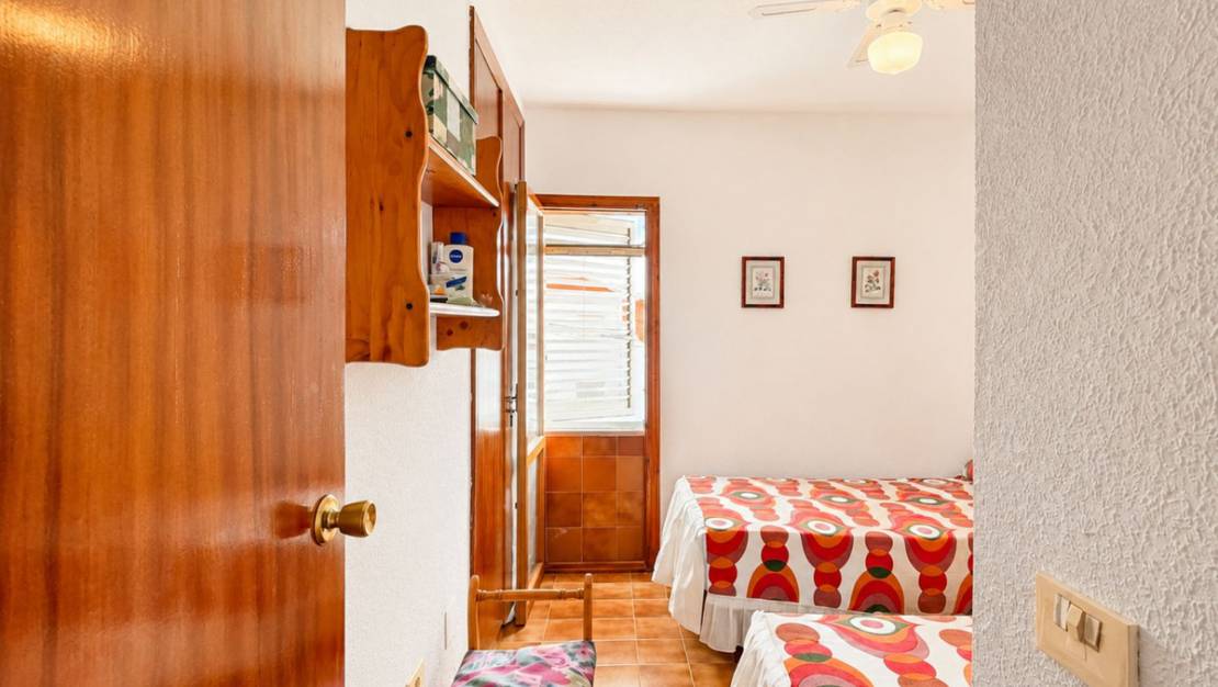 Sale - Town House - Torrevieja - Playa de los Locos