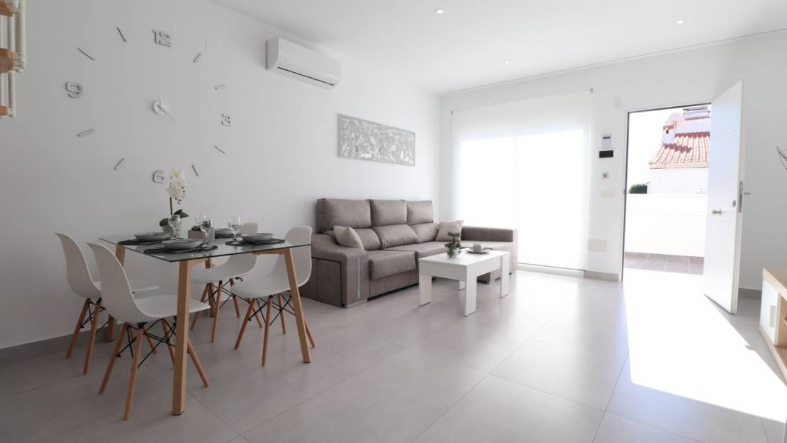 Sale - Town House - Torrevieja - San Luis