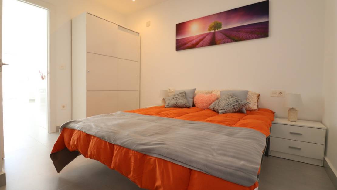 Sale - Town House - Torrevieja - San Luis