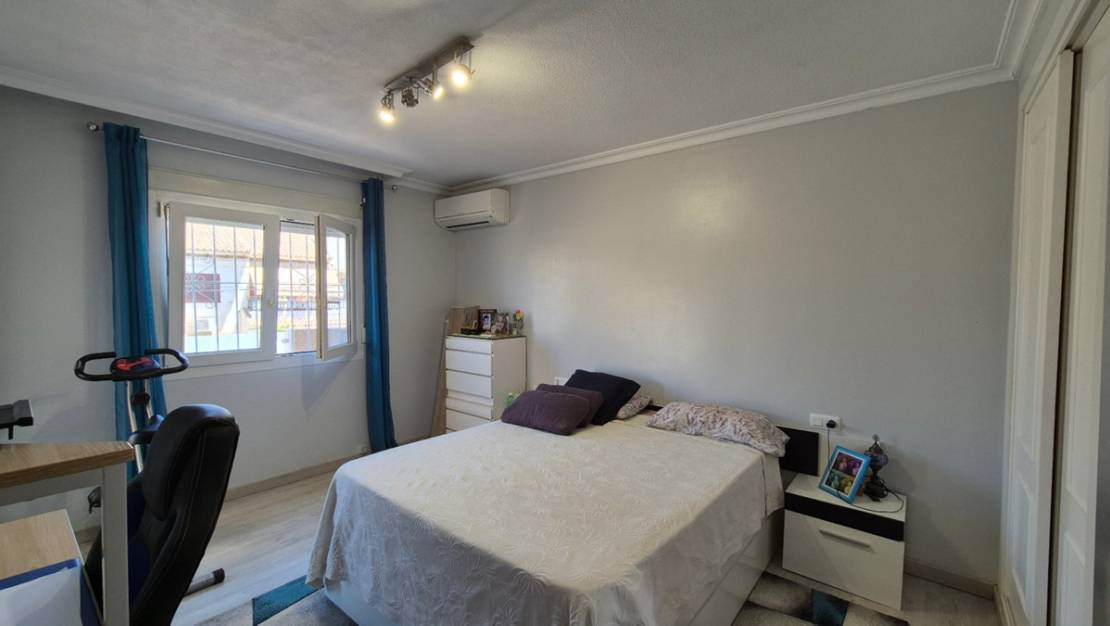 Sale - Town House - Torrevieja - Torrevieja Centro
