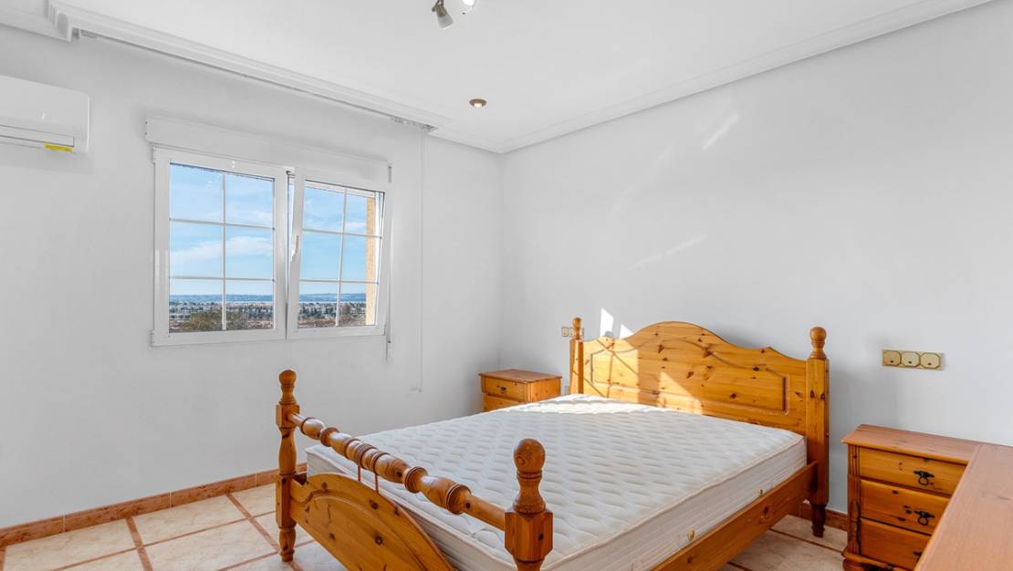 Sale - Town House - Torrevieja - Torrevieja Centro