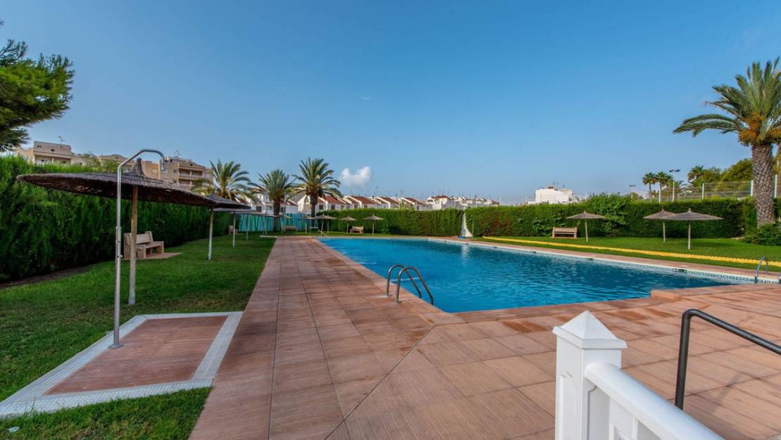 Sale - Town House - Torrevieja - Torrevieja Centro