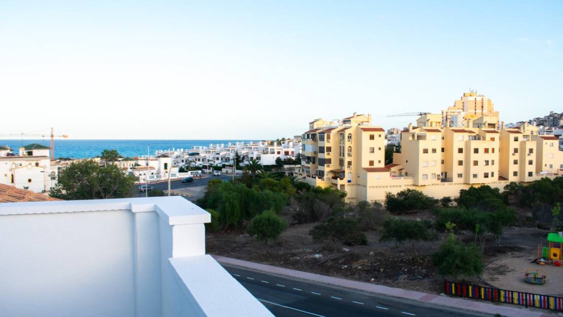 Sale - Town House - Torrevieja - Torrevieja Centro