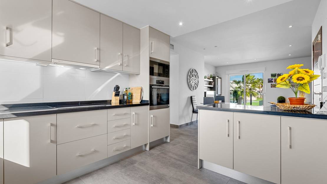 Sale - Town House - Torrevieja - Torrevieja Centro