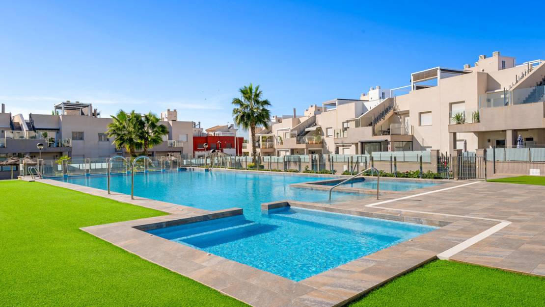 Sale - Town House - Torrevieja - Torrevieja Centro