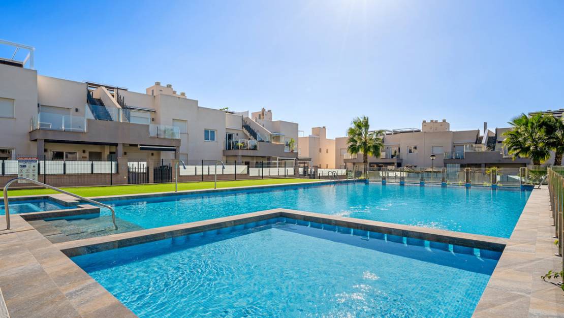 Sale - Town House - Torrevieja - Torrevieja Centro