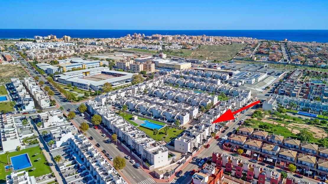 Sale - Town House - Torrevieja - Torrevieja Centro