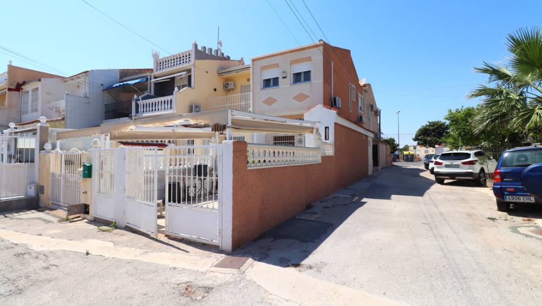 Sale - Town House - Torrevieja - Torrevieja Centro