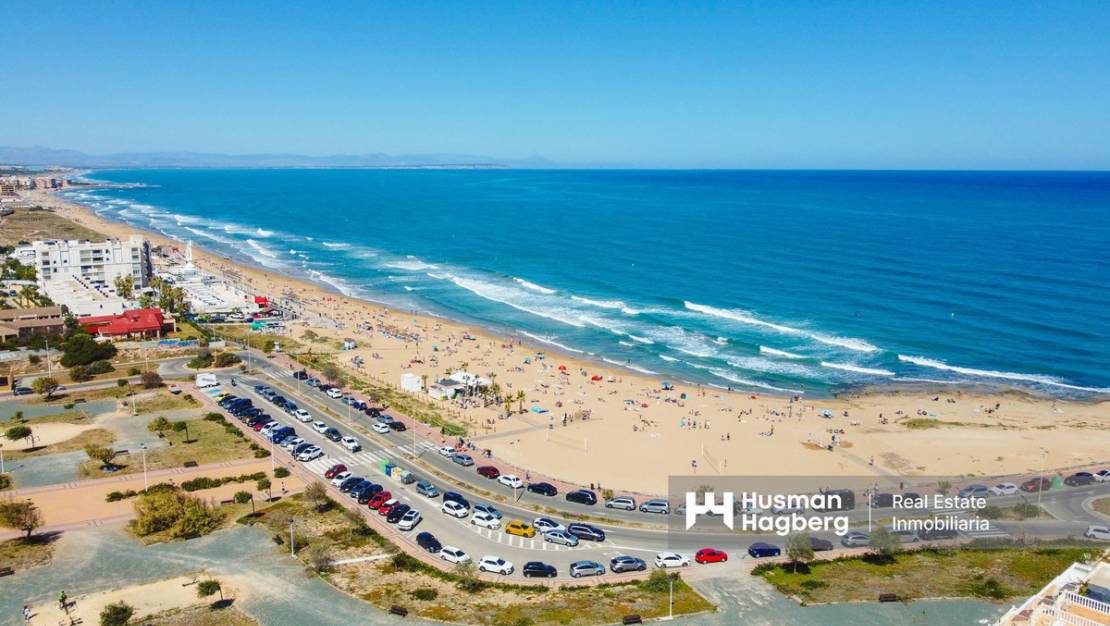 Sale - Town House - Torrevieja - Torrevieja Centro