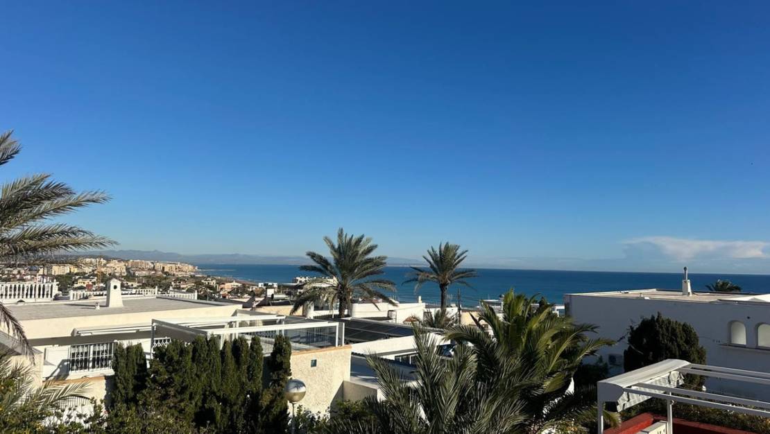 Sale - Town House - Torrevieja - Torrevieja Centro