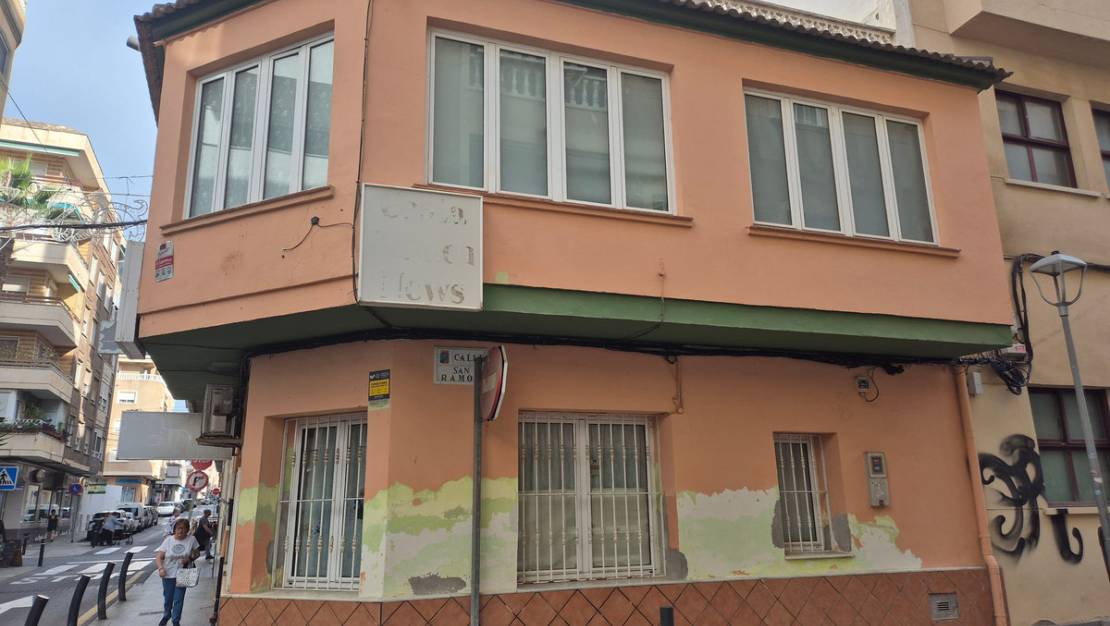 Sale - Town House - Torrevieja - Torrevieja Centro