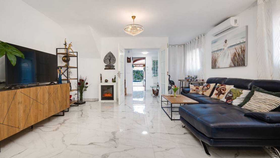 Sale - Town House - Torrevieja - Torrevieja Centro