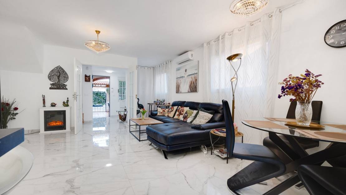 Sale - Town House - Torrevieja - Torrevieja Centro