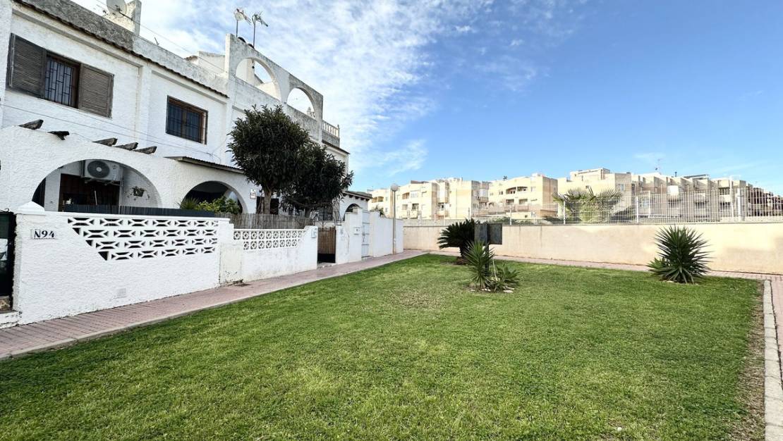 Sale - Town House - Torrevieja - Torrevieja Centro