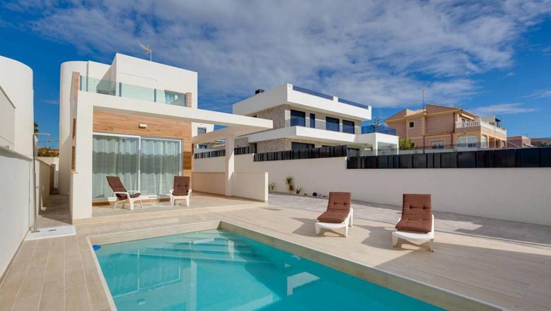 Sale - Town House - Torrevieja - Torrevieja Centro