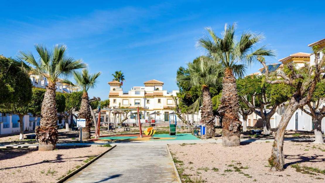 Sale - Town House - Torrevieja - Torrevieja Centro