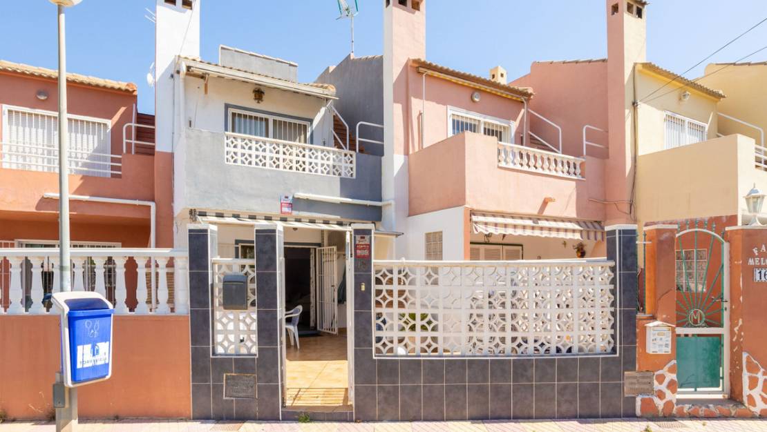 Sale - Town House - Torrevieja - Torrevieja Centro