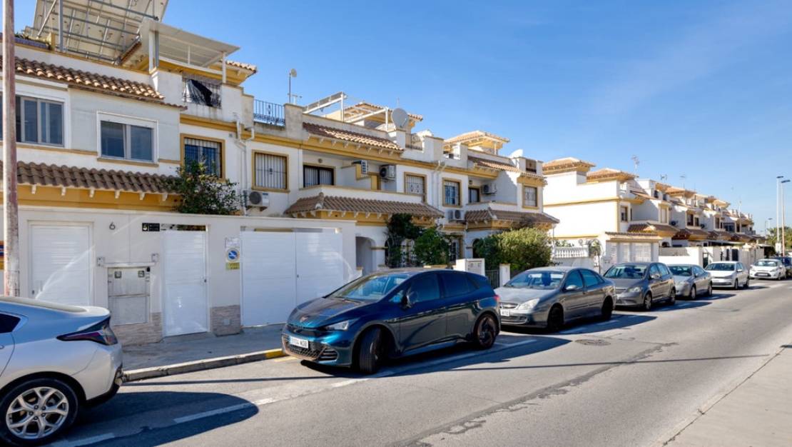 Sale - Town House - Torrevieja - Torrevieja Centro