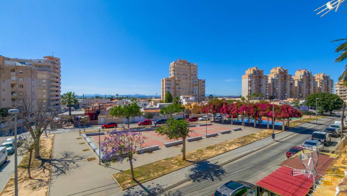 Sale - Town House - Torrevieja - Torrevieja Centro