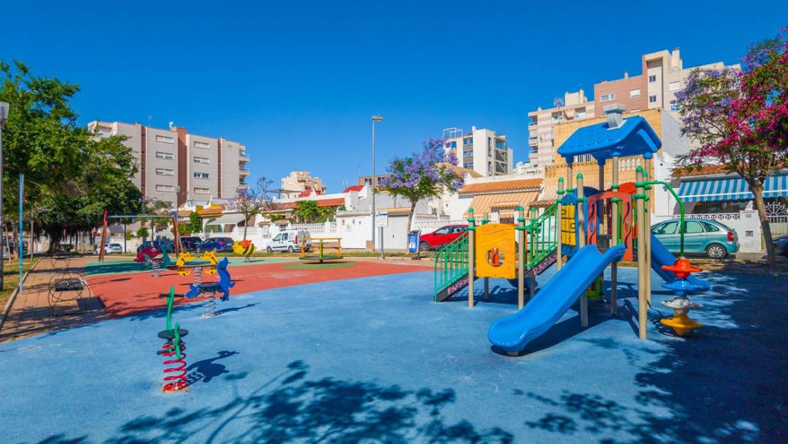 Sale - Town House - Torrevieja - Torrevieja Centro
