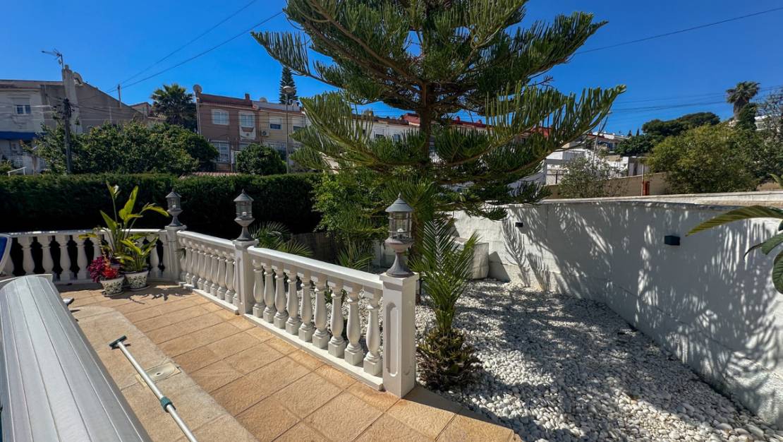 Sale - Town House - Torrevieja - Torrevieja Centro