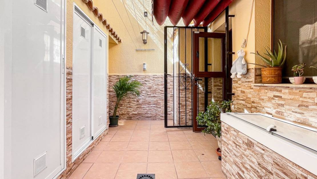 Sale - Town House - Torrevieja - Torrevieja Centro
