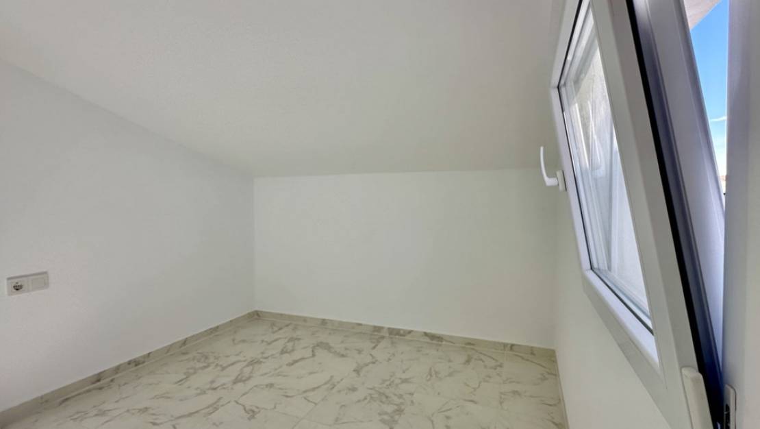 Sale - Town House - Torrevieja - Torrevieja Centro
