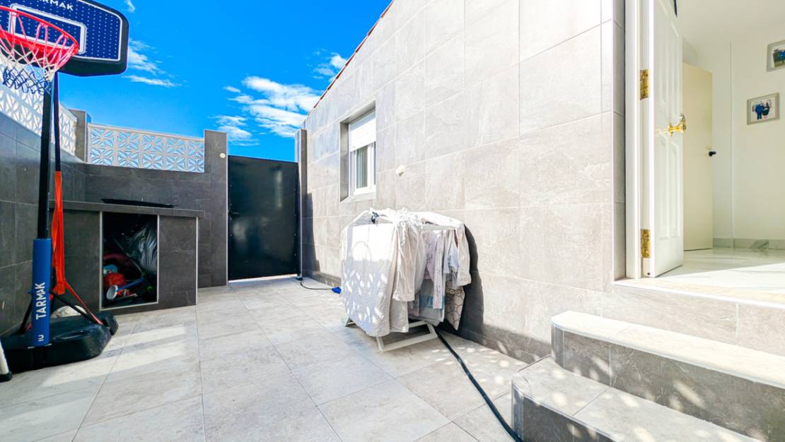 Sale - Town House - Torrevieja - Torrevieja Centro