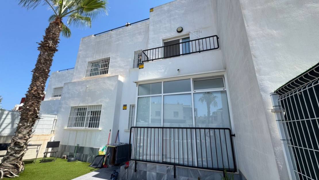 Sale - Town House - Torrevieja - Torrevieja Centro
