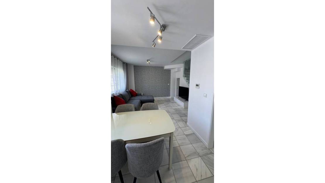Sale - Town House - Torrevieja - Torrevieja Centro