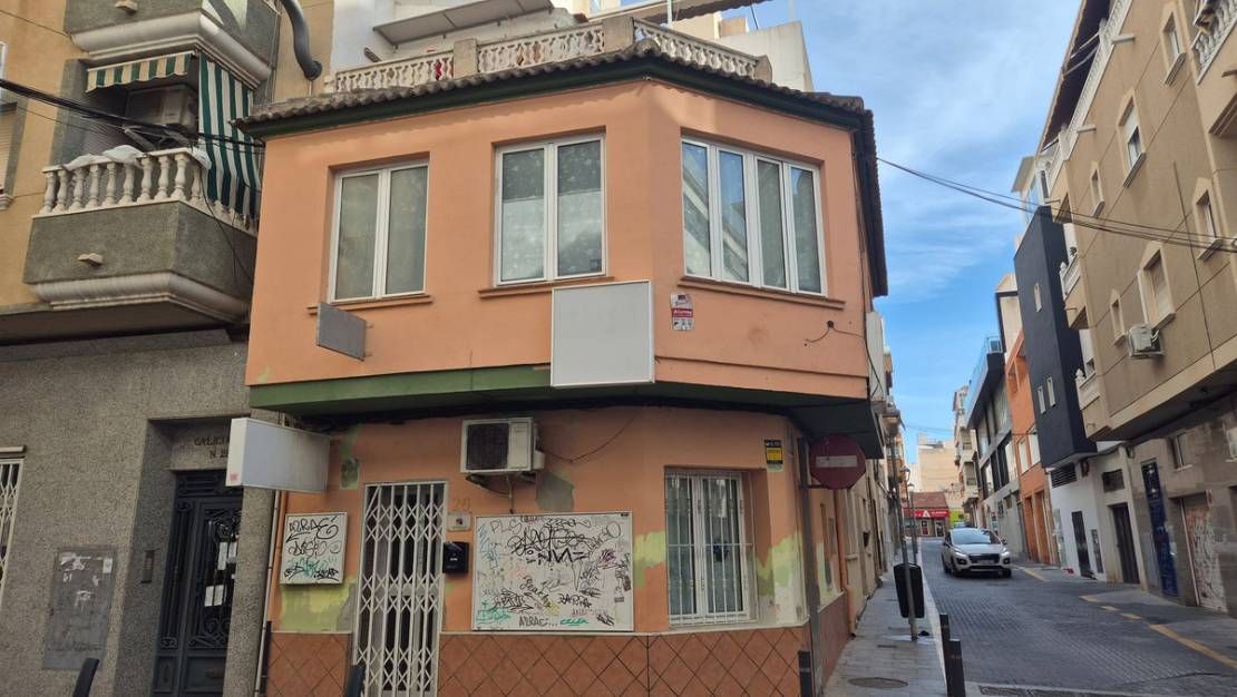 Sale - Town House - Torrevieja - Torrevieja Centro