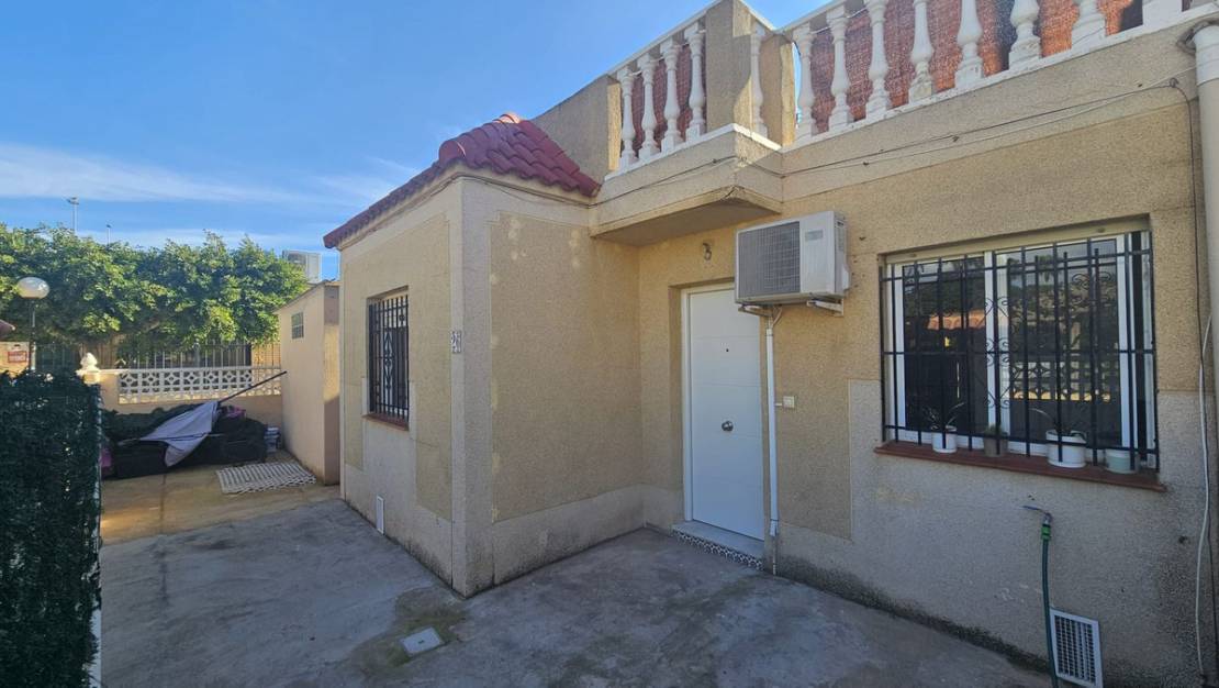 Sale - Town House - Torrevieja - Torrevieja Centro