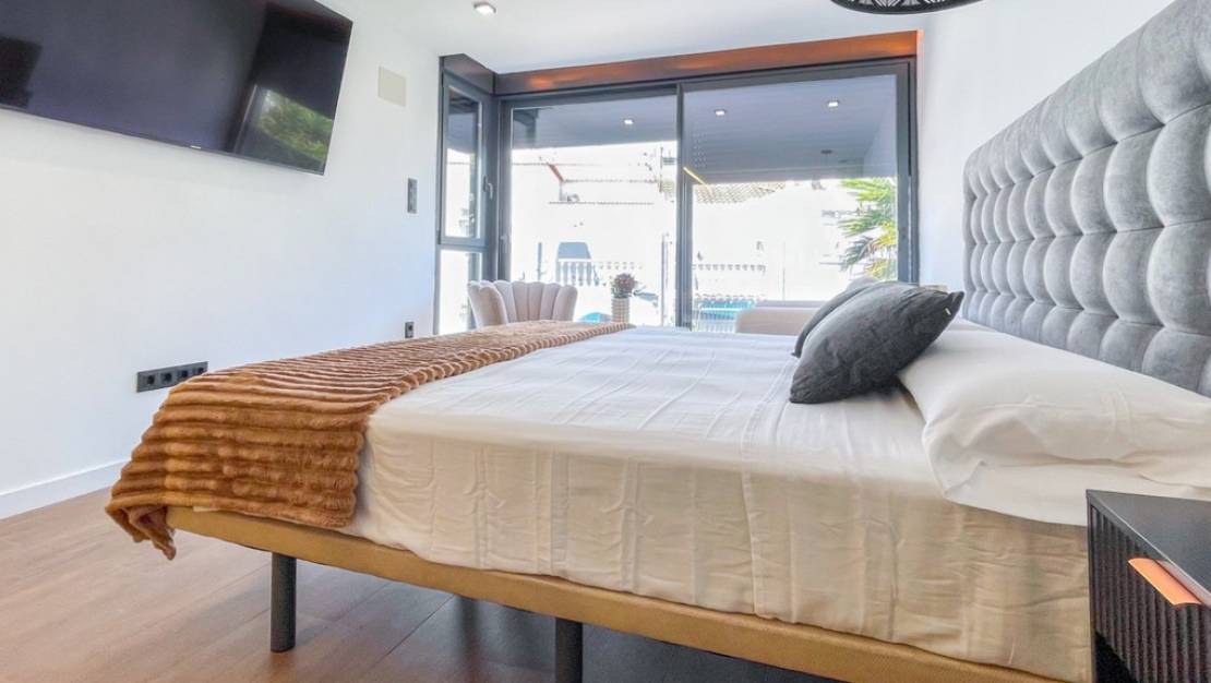 Sale - Town House - Torrevieja - Torrevieja Centro