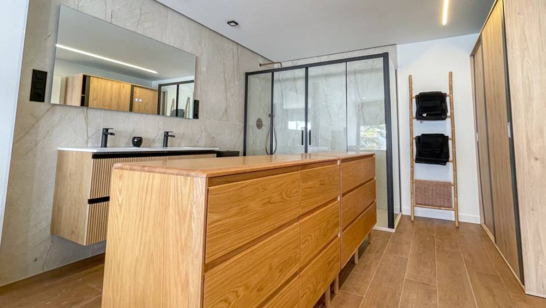 Sale - Town House - Torrevieja - Torrevieja Centro