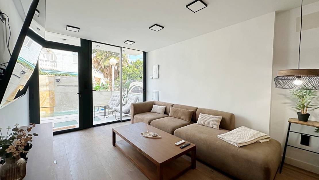 Sale - Town House - Torrevieja - Torrevieja Centro