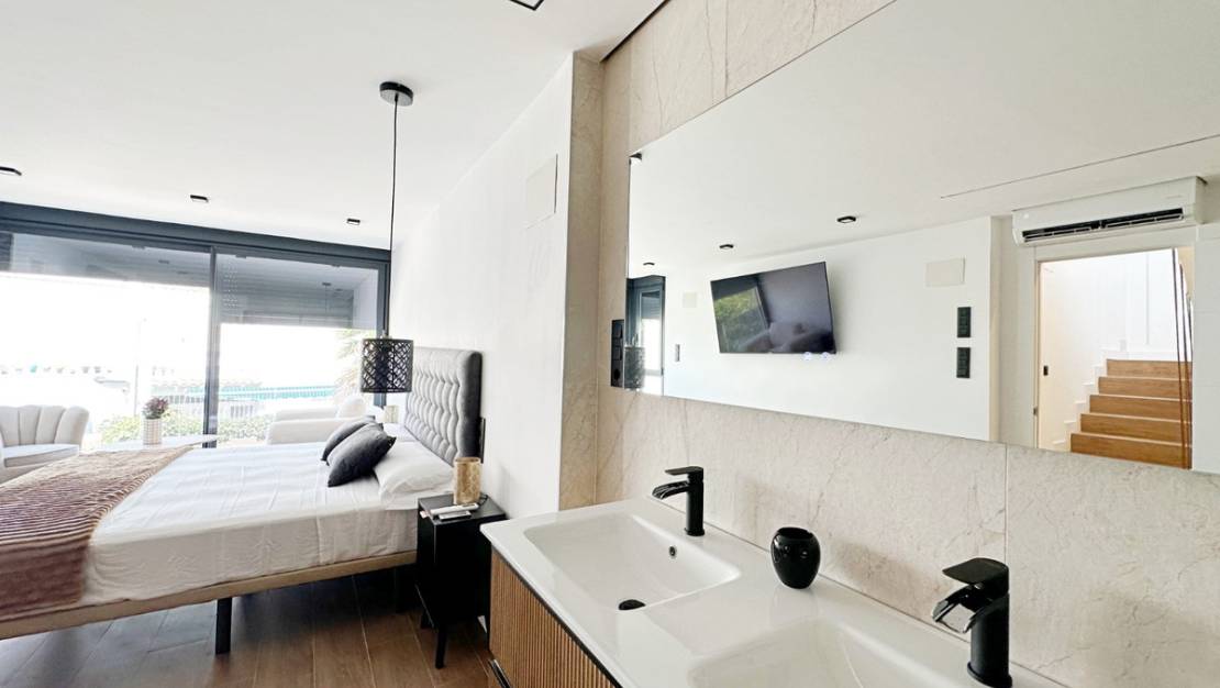 Sale - Town House - Torrevieja - Torrevieja Centro