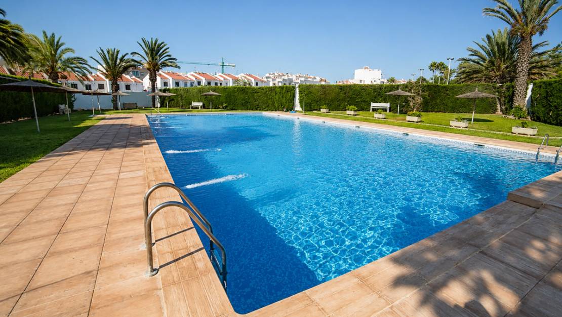 Sale - Town House - Torrevieja - Torrevieja Centro