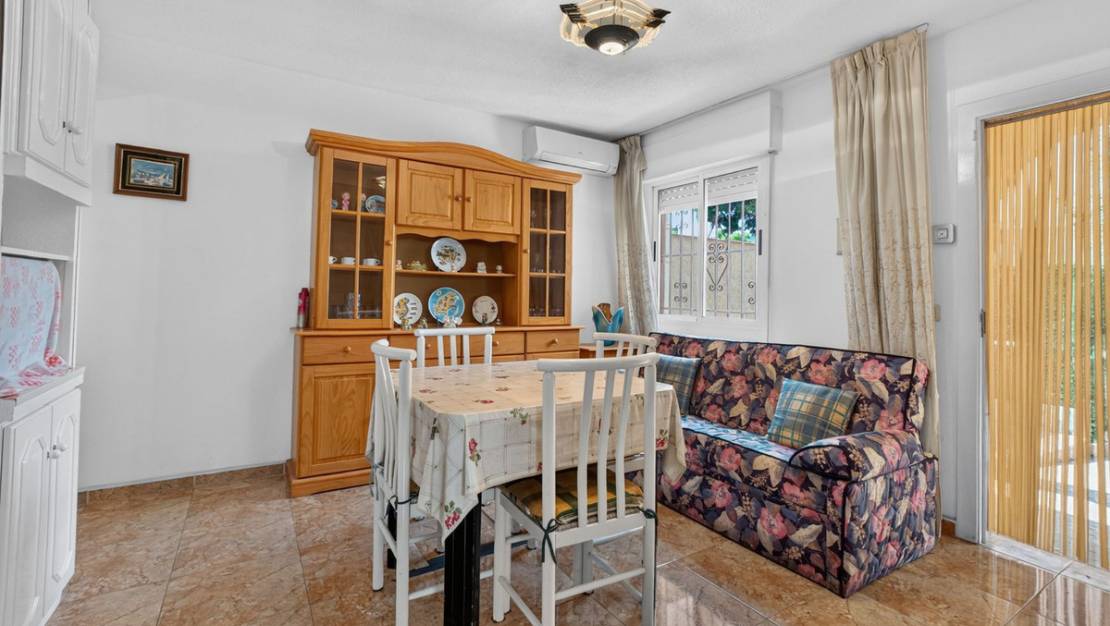 Sale - Town House - Torrevieja - Torrevieja Centro