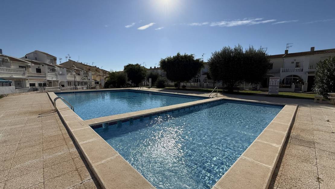 Sale - Town House - Torrevieja - Torrevieja Centro