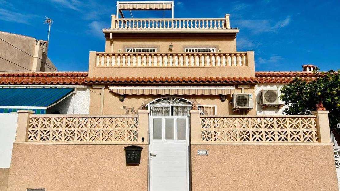Sale - Town House - Torrevieja - Torrevieja Centro