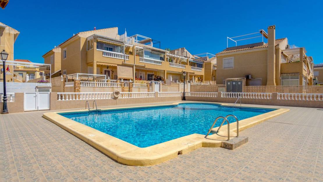 Sale - Town House - Torrevieja - Torrevieja Centro