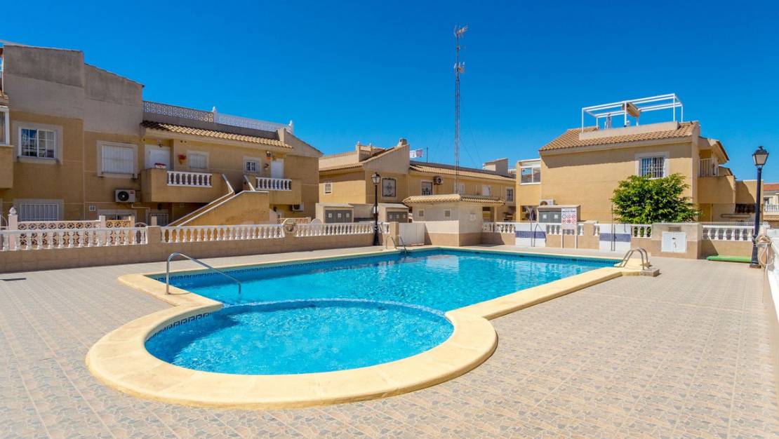 Sale - Town House - Torrevieja - Torrevieja Centro