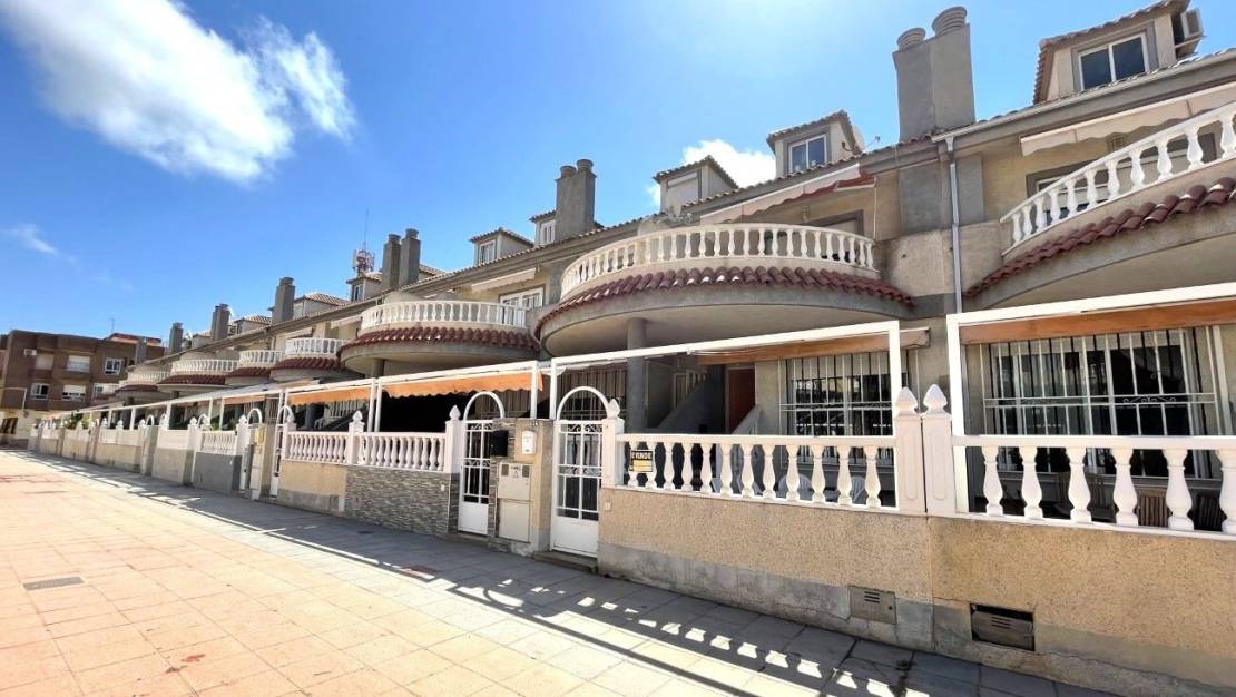 Sale - Townhouse - Los AlcÃ¡zares