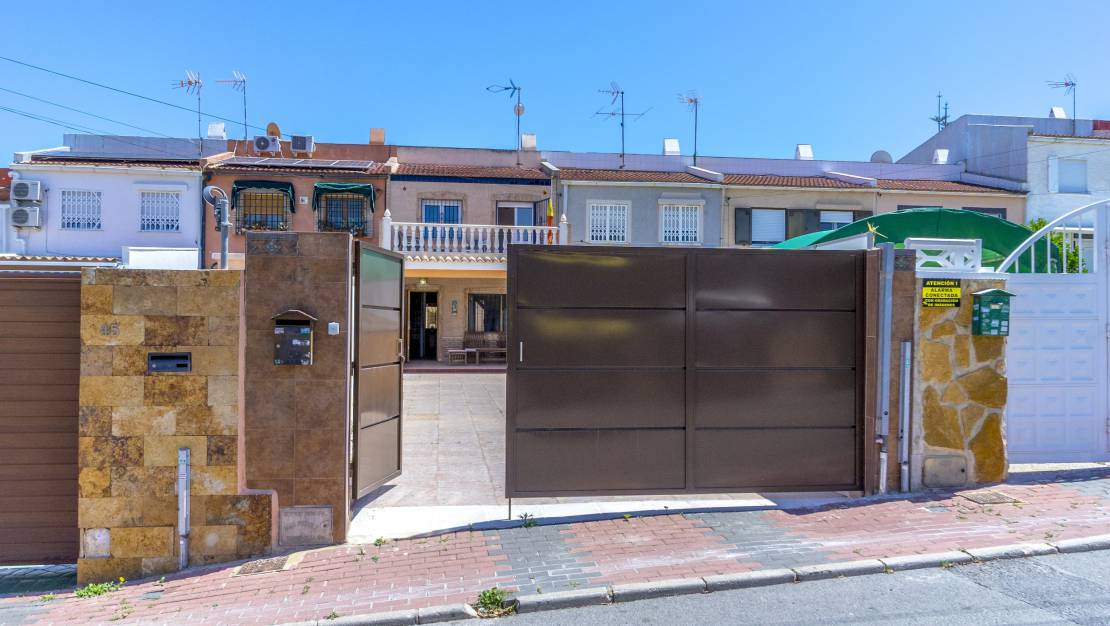 Sale - Townhouse - Los Balcones - Los Altos del Edén - Los Balcones