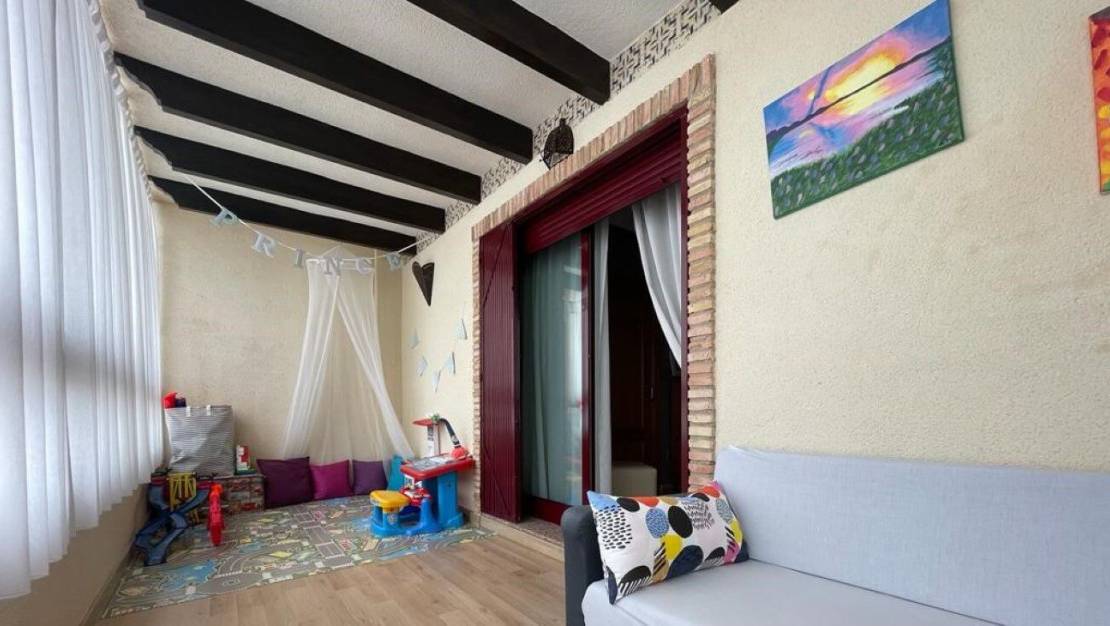 Sale - Townhouse - Roldan