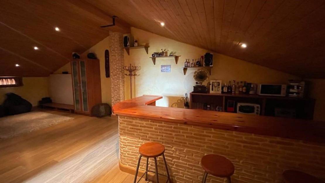 Sale - Townhouse - Roldan