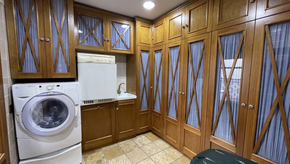 Sale - Townhouse - Torrevieja