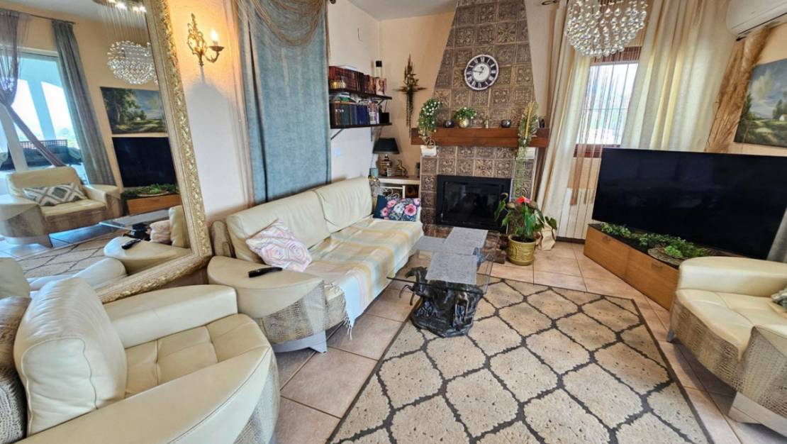 Sale - Villa - Adsubia - Adsubia Centro